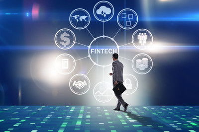 數(shù)字時(shí)代的抉擇 哪些企業(yè)適合與不適合涉足互聯(lián)網(wǎng)信息服務(wù)